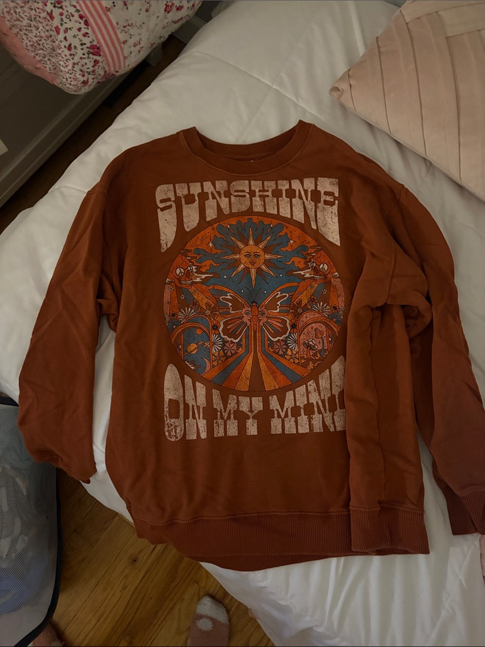 Hollister Rust Orange 'Sunshine' Graphic Crewneck